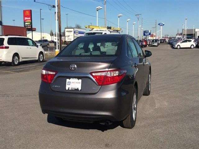 2017 Toyota Camry LE 4Dr Sedan